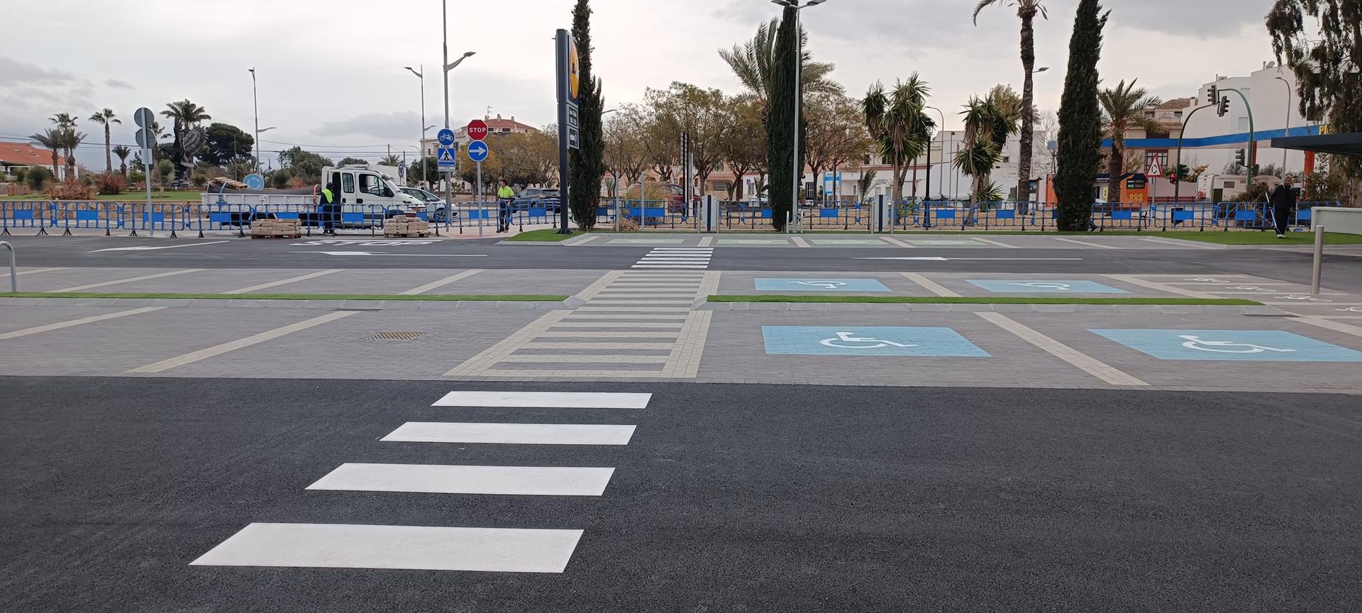 Edificio comercial en Huercal Overa (Almería) 2022