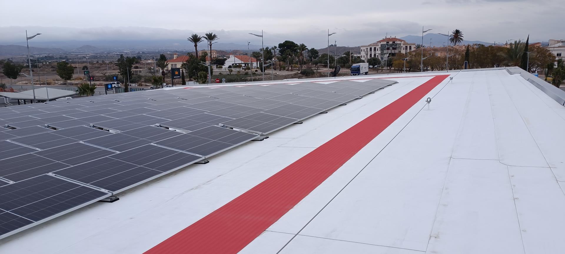 Edificio comercial en Huercal Overa (Almería) 2022