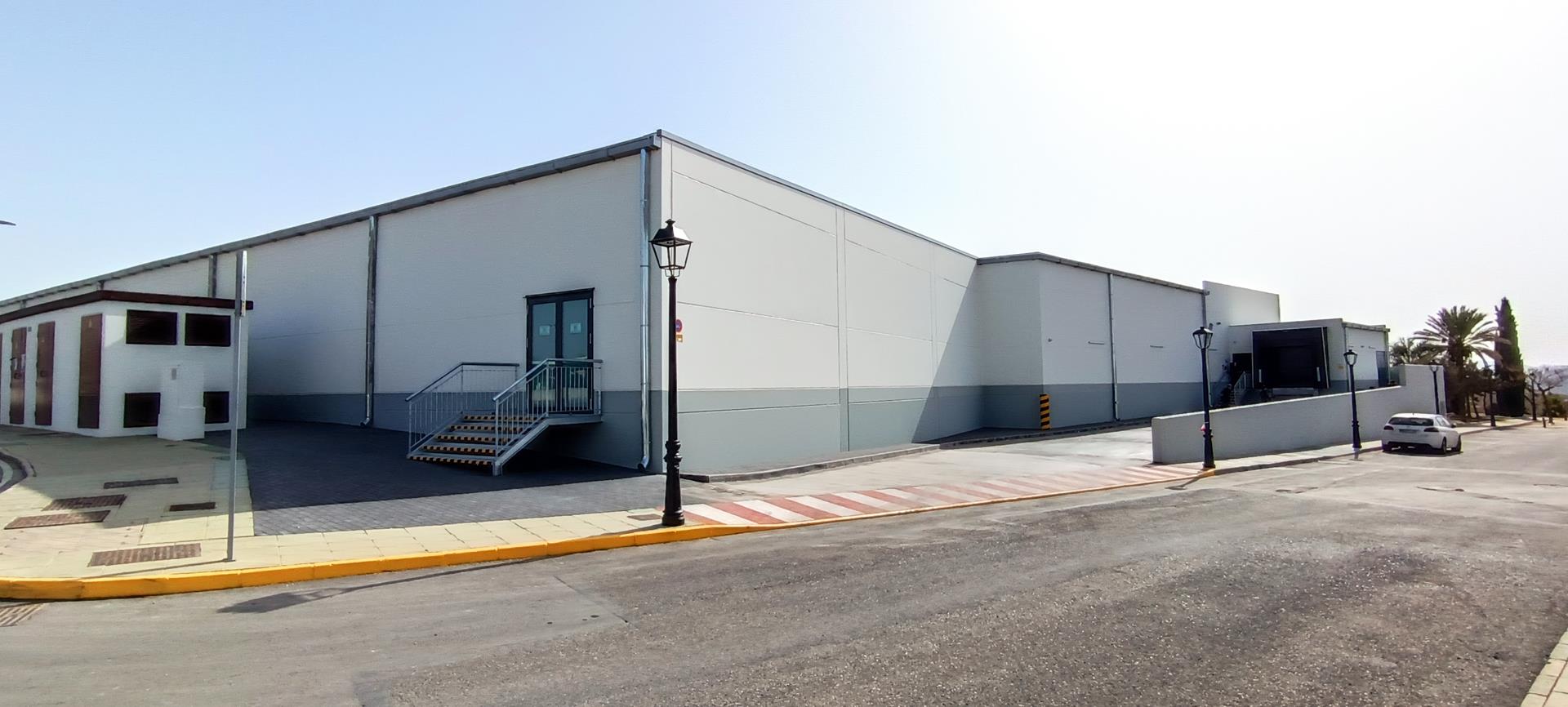 Edificio comercial en Huercal Overa (Almería) 2022