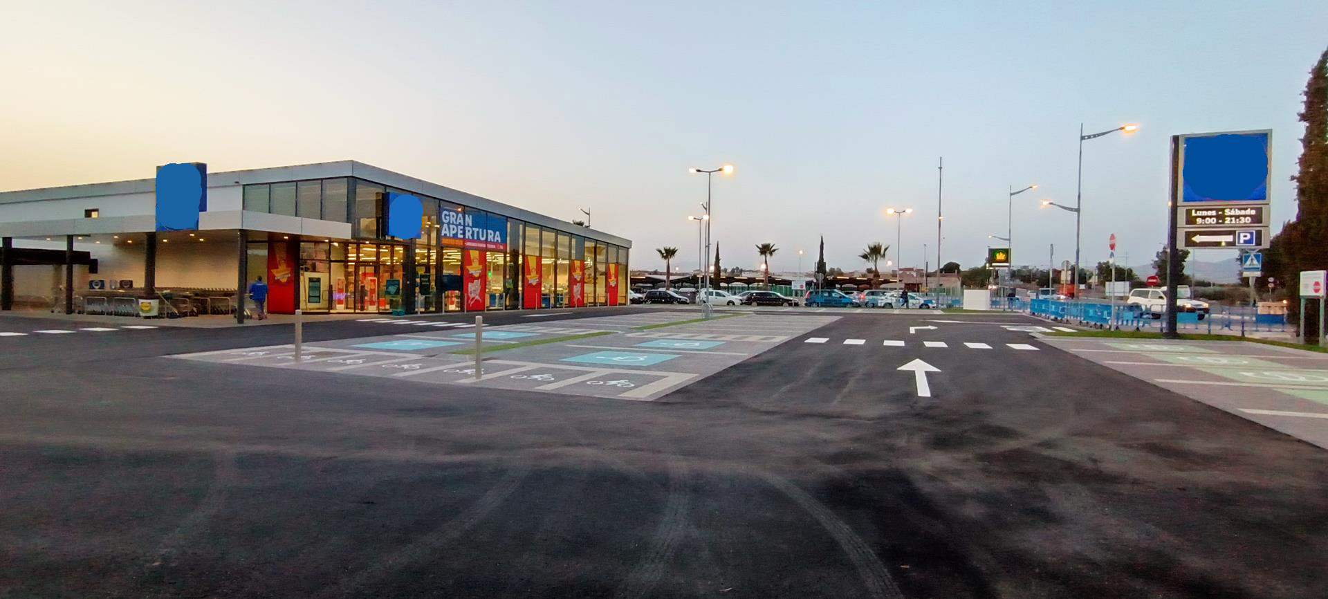 Edificio comercial en Huercal Overa (Almería) 2022