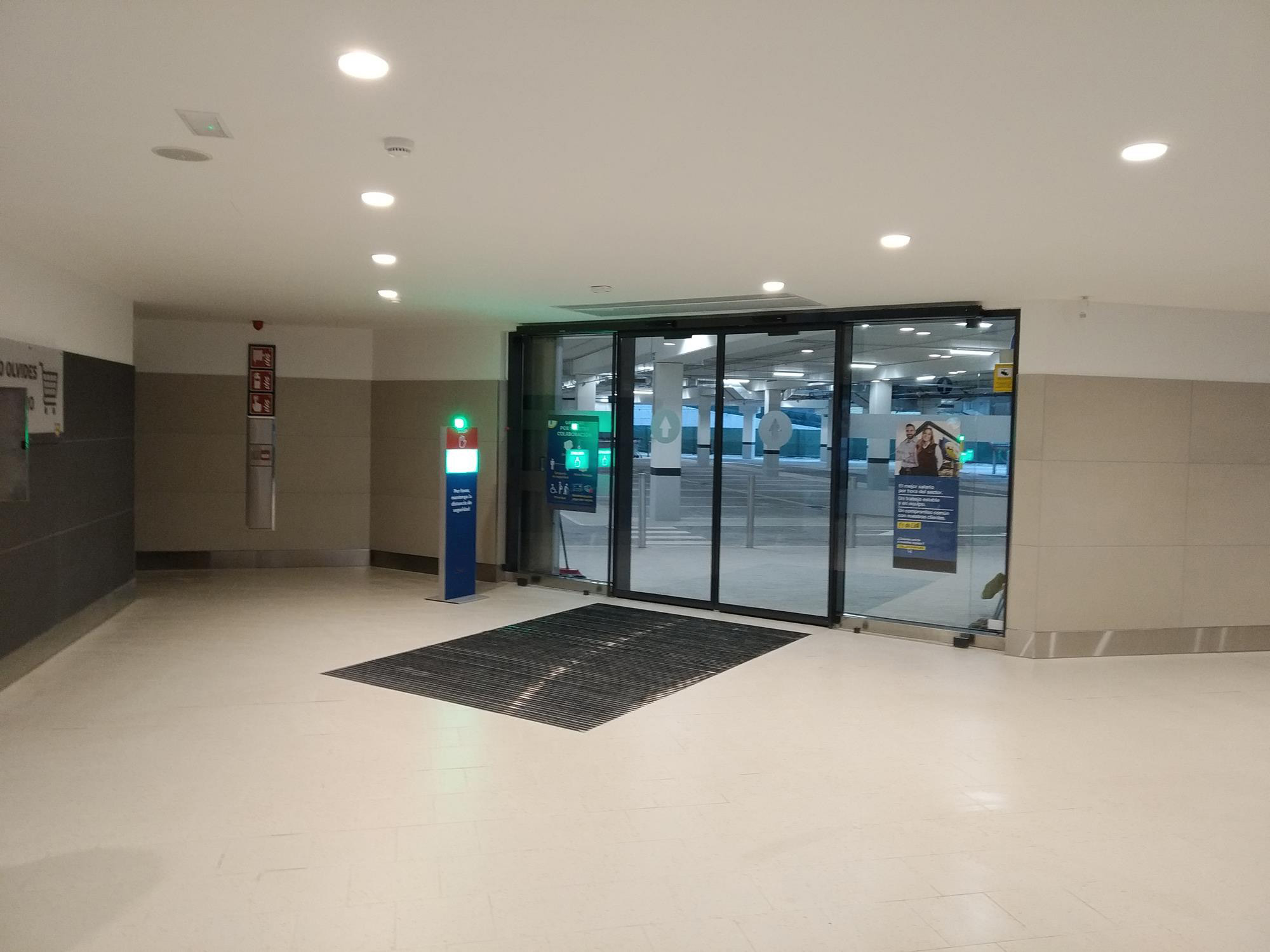 Edificio comercial en Linares. (Jaén)